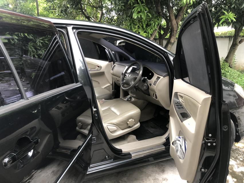 รถยนต์ Toyota Innova ปี 2011 2.0G เบนซิน 7ที่นั่ง 4