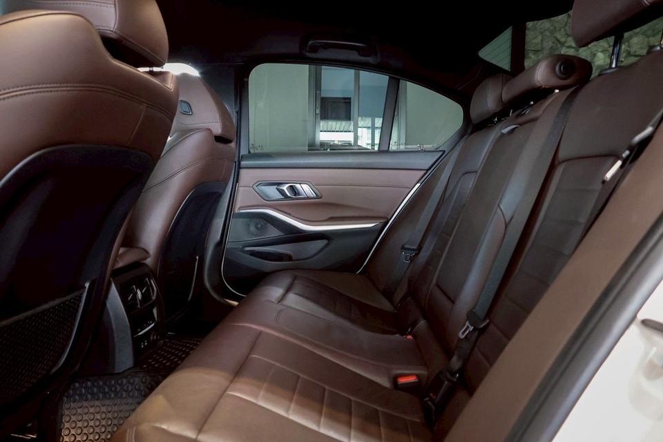 รหัสรถ MMA2495 BMW 320d M Sport ปี 2020 วิ่ง 45,XXX KM 9