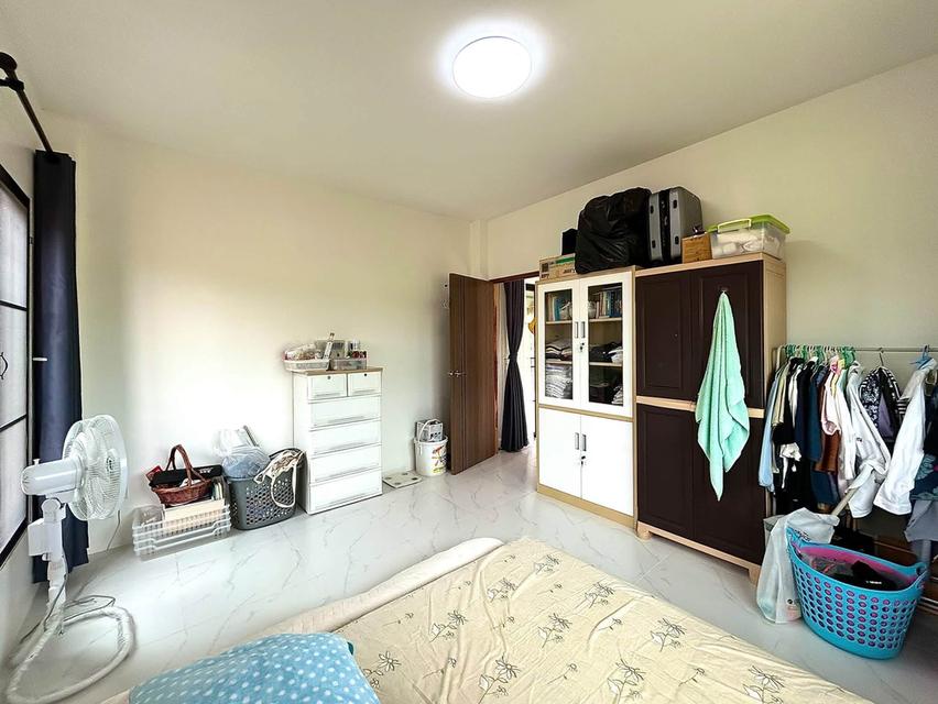ขายด่วน!! บ้านพักตากอากาศ Modern Minimal ขนาด 198 ตร.ว. แปลงมุม บรรยากาศเงียบสงบ ล้อมรอบด้วยธรรมชาติ ทิวเขา และทุ่งหญ้า ทำเลทอง อ.วังม่วง จ.สระบุรี 16