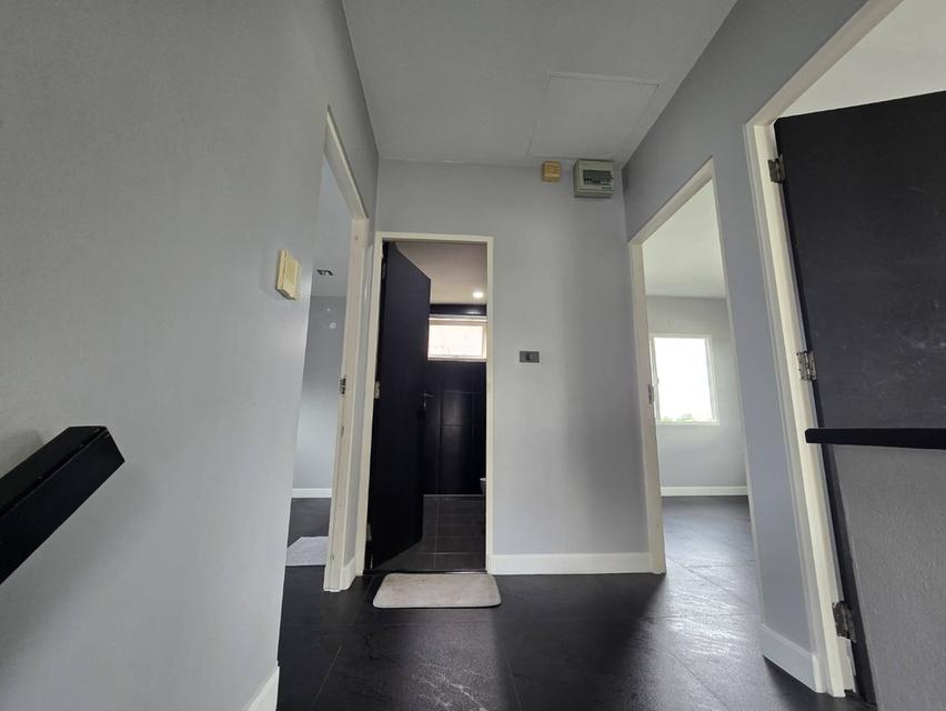 ขายบ้านเดี่ยว 2 ชั้น หมู่บ้านพฤกษ์ลดา 3 รังสิตคลอง 4 ทำเลดี เดินทางสะดวก ตรงข้ามโรงเรียนบีคอนเฮาส์แย้มสอาดรังสิต 9