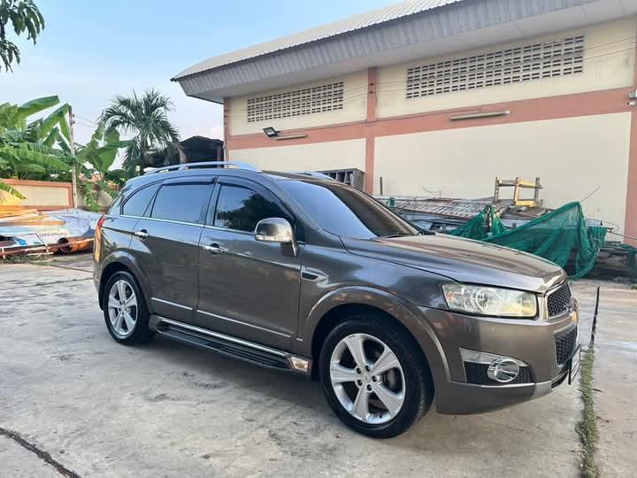 ขายด่วน Chevrolet Captiva 4