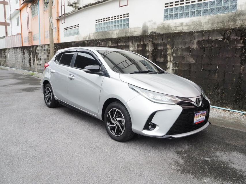 TOYOTA YARIS 1.2 SPORT PREMIUM ปี 2021