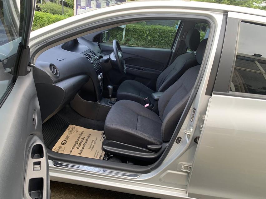 Vios 2007 J  Auto 13