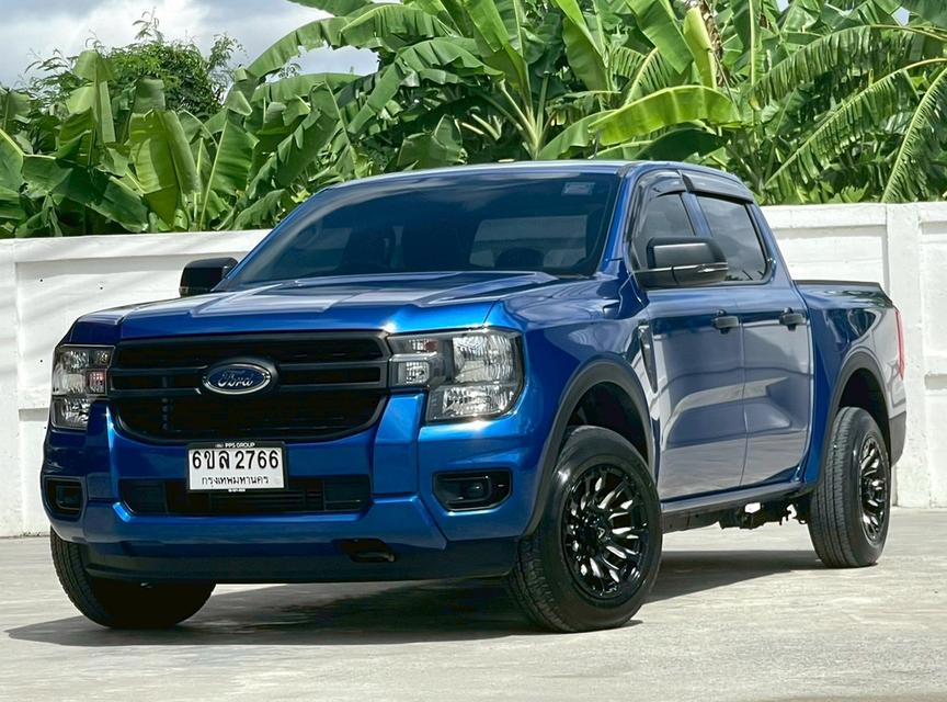 ปี 2025 Ford Ranger 2.0 XL Double Cab สีน้ำเงิน เกียร์ธรรมดา 5 สปีด
