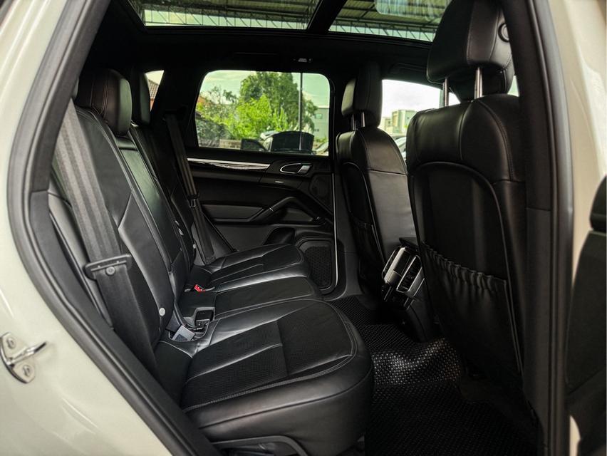 รหัสรถ WRT6169 2012 PORSCHE CAYENNE S​, 3.0 S HYBRID 15