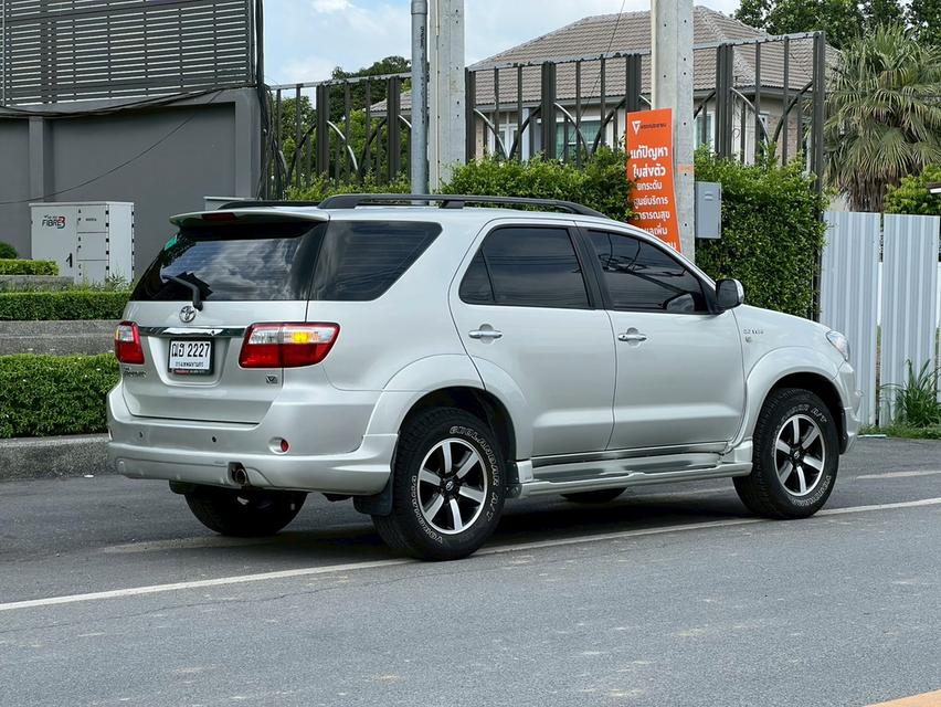 Fortuner 7 ที่นั่ง เครื่องเบนซิน+CNG คุ้มสุดในงบสามแสน รูปที่ 2