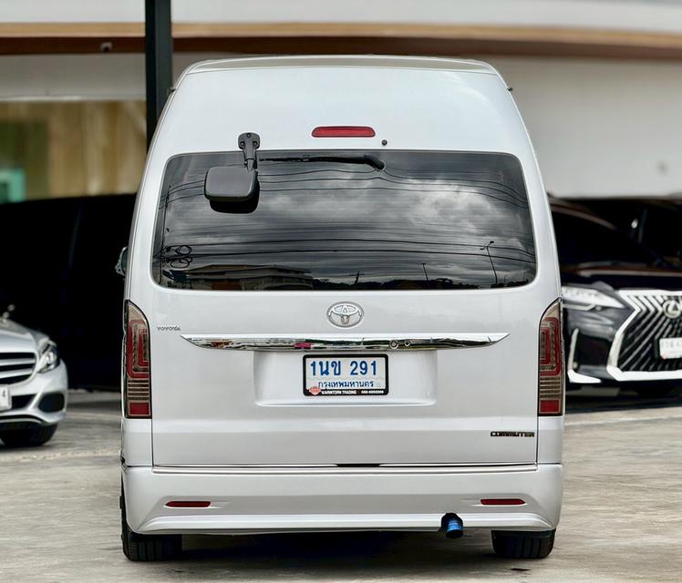 ขาย Toyota Commmuter 3.0 D4D ปี17