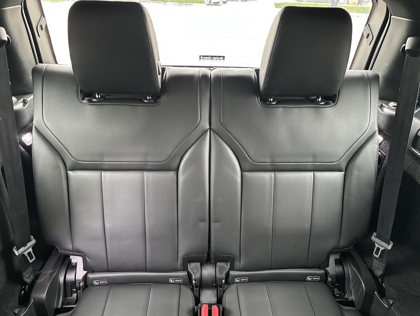 LandRover Discovery 3.0L AWD  ปี2020 18