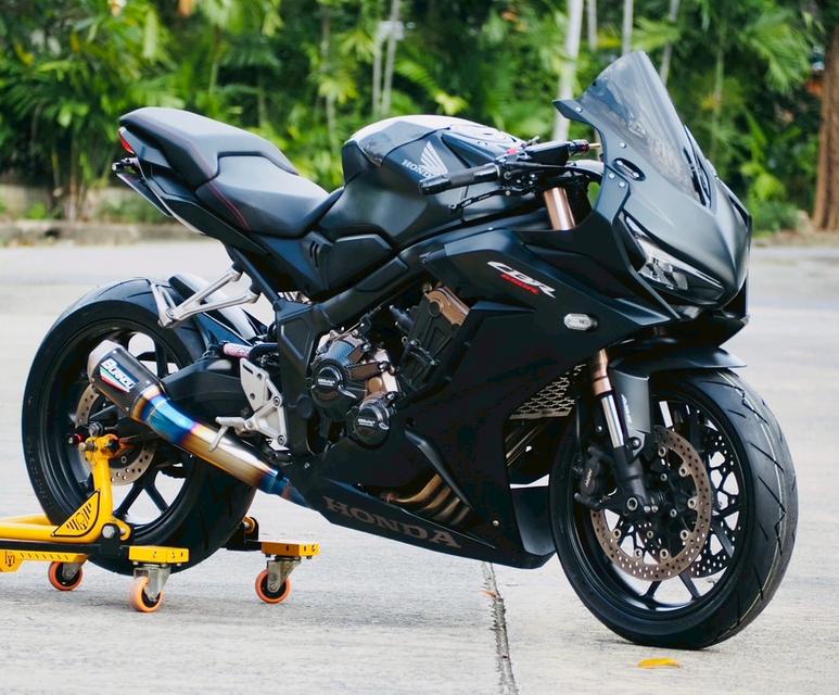CBR650R