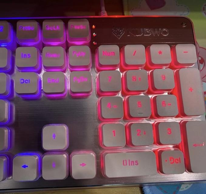 Nubwo Keyboard คีย์บอร์ดเกมมิ่ง ไฟรุ้ง7สี 3