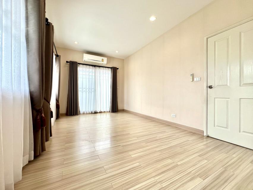 ขายบ้านแฝดสไตล์บ้านเดี่ยวหลังมุม หมู่บ้านเพอร์เฟค พาร์ค ราชพฤกษ์ (Perfect Park Ratchapruek) ทำเลดีติดถนนราชพฤกษ์ 20