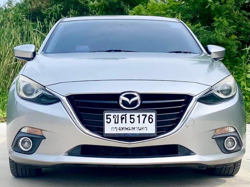 MAZDA 3 2.0S 3