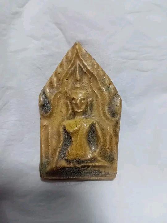 พระขุนแผนเก่าไม่ทราบที 2