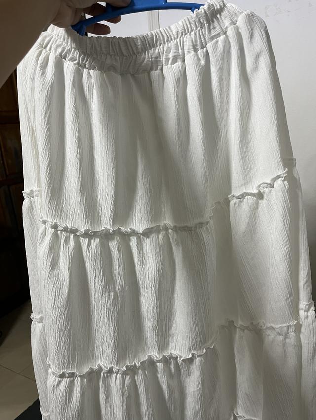 กระโปรงยาวสีขาว 4