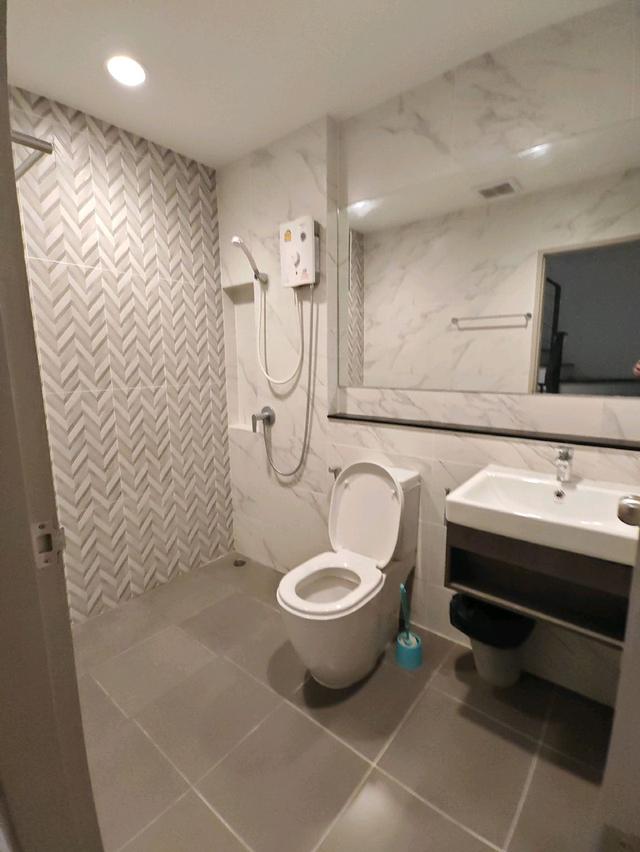 🏡⭐ ให้เช่าด่วน! ทาวน์โฮม 3 ชั้น Premium Place พหลโยธิน-รามอินทรา (ถ.เทพรักษ์) 4 นอน 3 น้ำ 220 ตร.ม. ใกล้ BTS สายหยุด 🚆 10