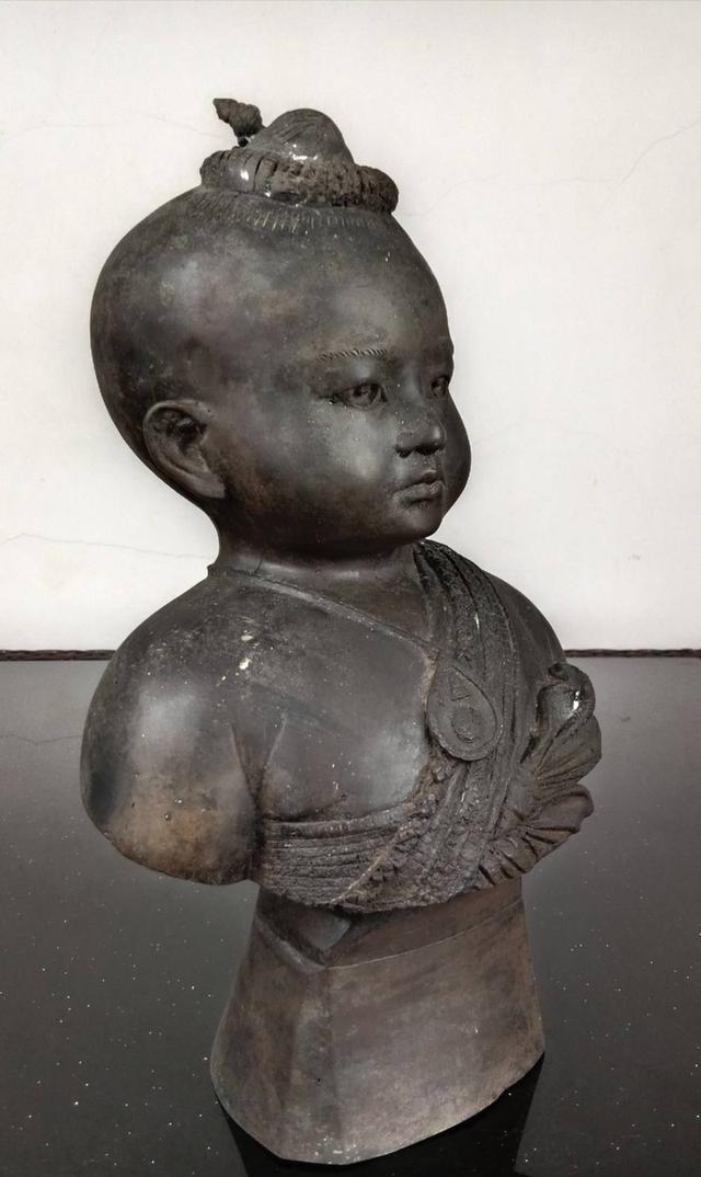 643.พระบรมรูปหล่อครึ่งพระองค์สมเด็จพระเจ้าบรมวงศ์เธอ เจ้าฟ้าศิริราชกกุธภัณฑ์ รูปที่ 6