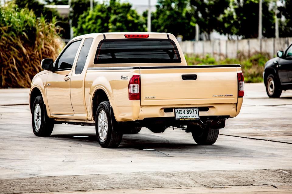 Isuzu D-Max 2.5 SLX Space Cab เกียร์ธรรมดา สีน้ำตาล ปี 2005 8