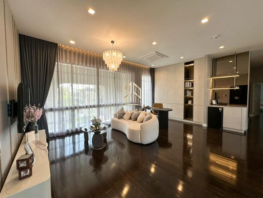 Luxury House For Rent Grand Bangkok Boulevard - Krungthep Kreetha 9