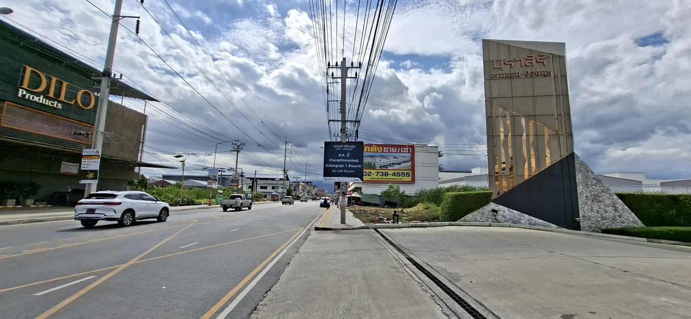 ขายด่วนบ้านเดี่ยวบุราสิริ อ่อนนุช บางนา สภาพสวยพร้อมอยู่ หิ้วกระเป๋าเข้าอยู่ได้เลย 17