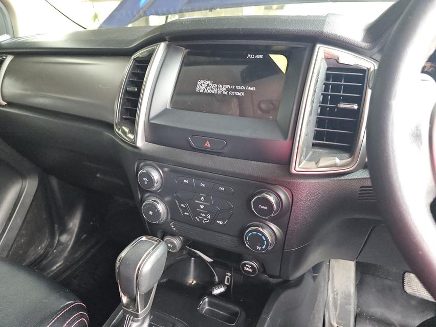 Ford Ranger 2.2 XLT 17