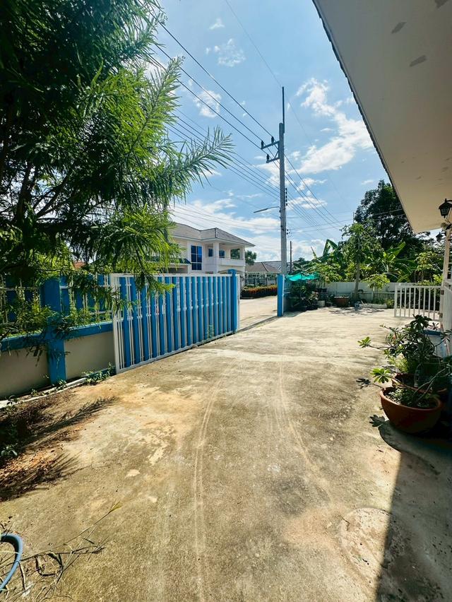 บ้านพึ่งสร้าง  ขาย"ขาดทุน "ใจกลางเมืองปักธงชัย 150 ตร.ว 2.5 ล้านบาท 10