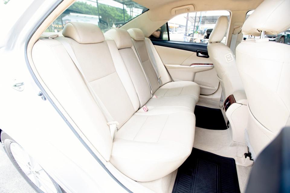 Toyota Camry 2.0G ปี 2014 สีบรอน  14