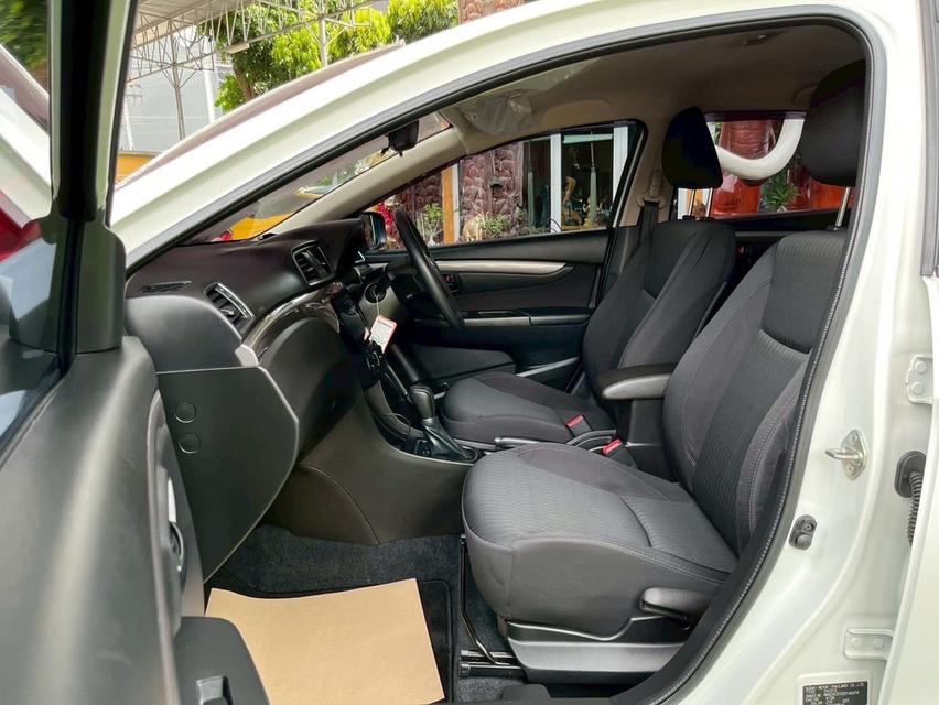  Suzuki Ciaz ตัว GL ปี2023 เครื่องยนต์เบนซิน เกียร์AUTO ไมล์แท้ 100%คะวิ่งมาคะ15,xxxกว่ากิโลคะ  12