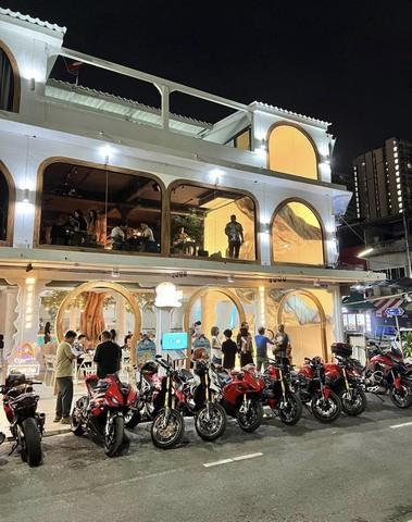 ให้เช่า ร้านกาแฟ ร้านเบเกอรี่ ถ.บรรทัดทอง(จุฬา 20) มีคาเฟ่แมว ในตัว** ไม่มีค่าเซ้ง 2