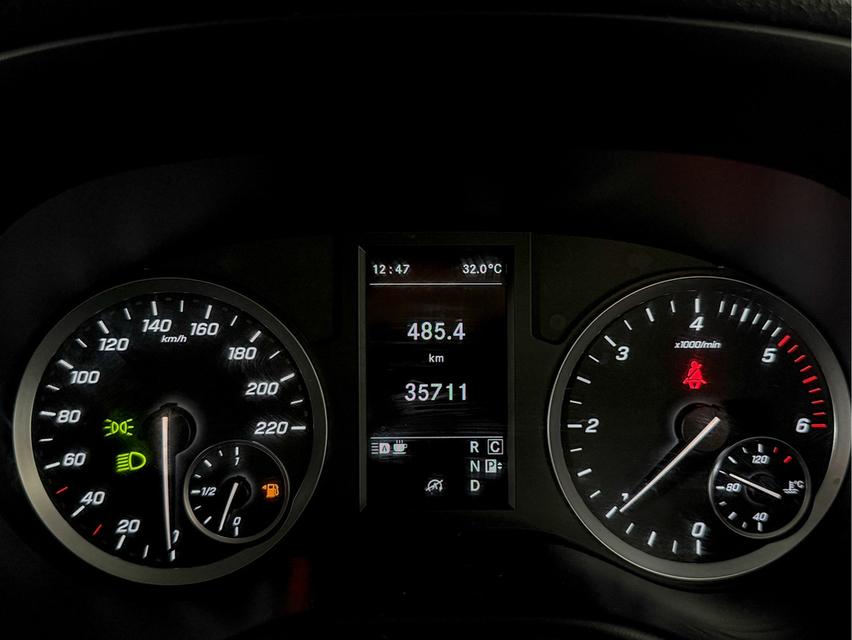 รหัสรถ WRT100 2022 BENZ VITO, 119 CDI โฉม ปี22-ปัจจุบัน  8