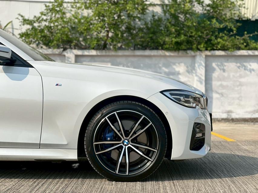 BMW 330e M Sport (G20) 2020 รูปที่ 8