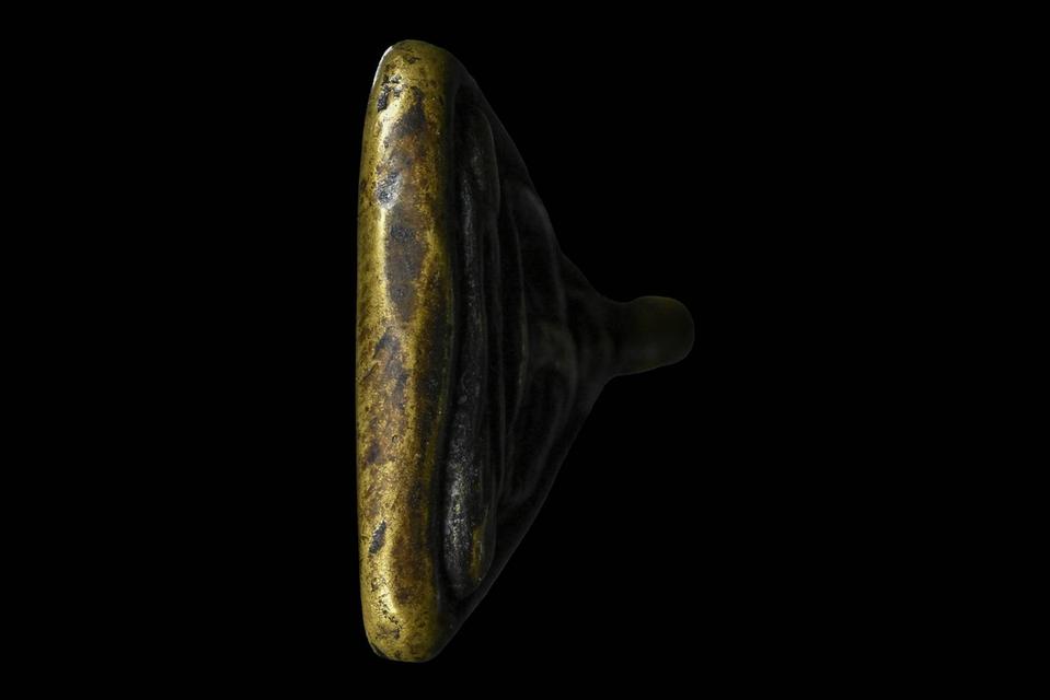 เหรียญหล่อจอบเล็ก หลวงพ่อเงิน วัดบางคลาน พิมพ์แข้งติด นิยมสุด เนื้อโลหะผสม องค์ท่านสวยไม่มีลิมิตครับ 5