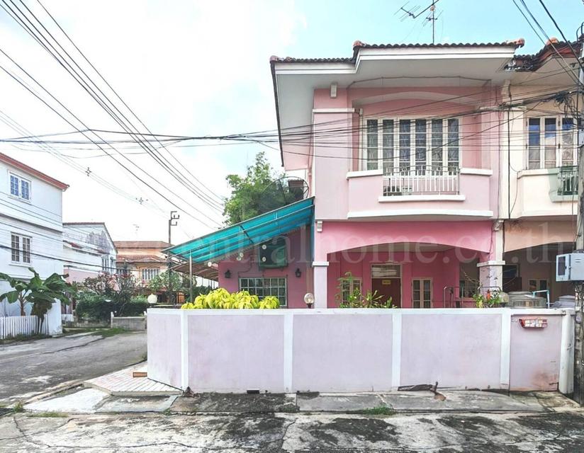 ทาวน์เฮ้าส์ 2 ชั้นครึ่ง สรานนท์ ติวานนท์ - ปากเกร็ด หลังมุม 2