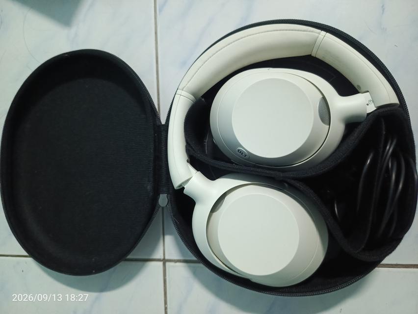 หูฟัง sony ULT POWER SOUND