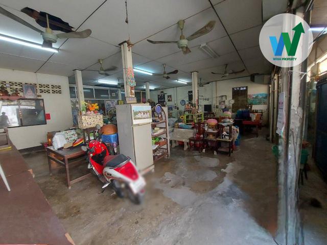 "ที่ดิน 50 ตร.ว. มีสิ่งปลูกสร้าง ใกล้สาทร ราคาเอื้อมถึง! วุฒากาศ 47 เหมาะทำบ้านเช่า หรือ อยู่อาศัยเอง" 4