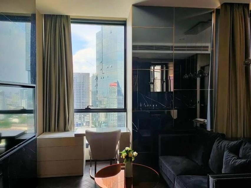 The Esse Sukhumwit 36  43 sqms 1 bedroom 1​ bathroom​  24th floor  Sale 15,900,000 baht Rent 50,000/month Line ID : kingrice79 11