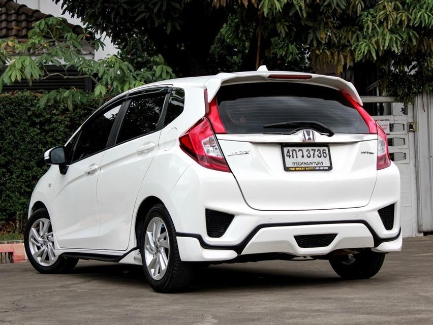 HONDA JAZZ 1.5 i-VTEC V+ ปี 2015 (VAT) เกียร์ AUTO สีขาว เครื่อง เบนซิน รถสวยพร้อมใช้งาน ไมล์แท้เพียง 164,906 km. 9