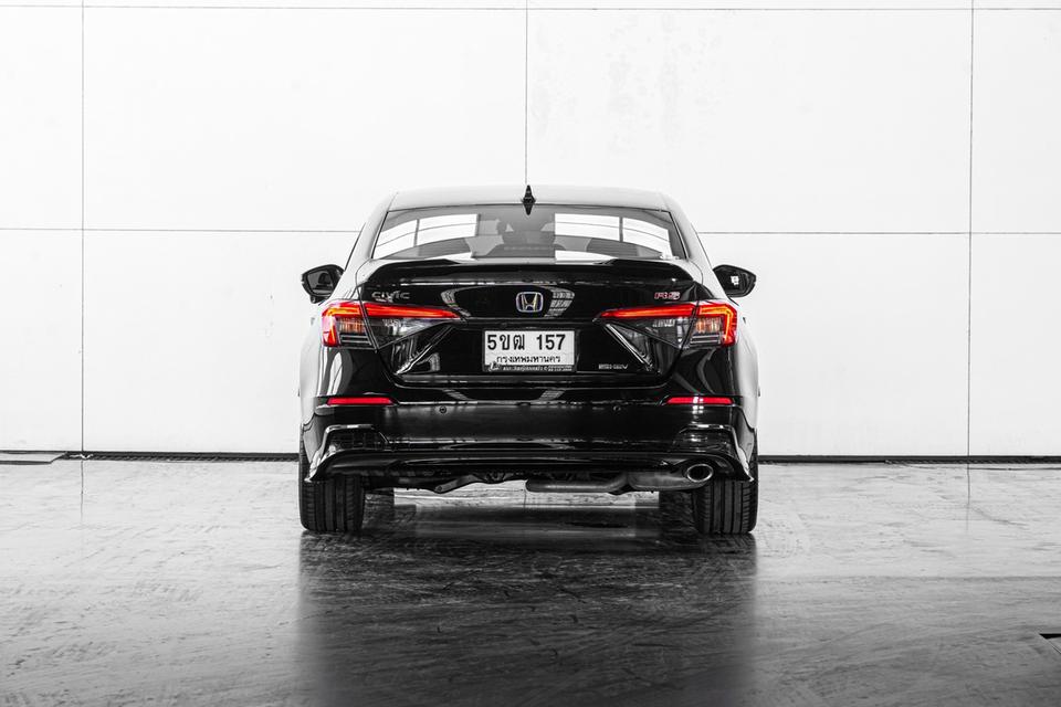 🚗 2024 HONDA CIVIC FE 2.0 e-HEV RS A/T สีดำตัวท็อป RS Hybrid รูปที่ 3