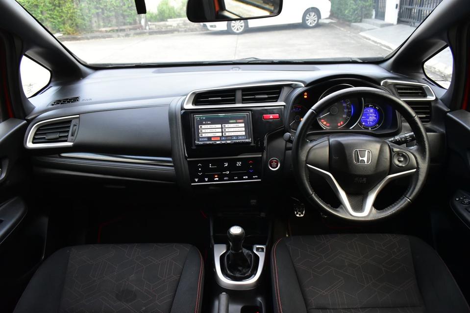 Honda Jazz Gk RS ตัวท็อปจากญี่ปุ่น 13
