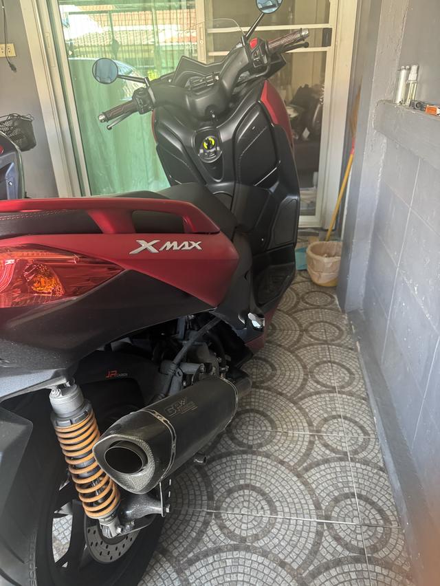 Yamaha xmax  1