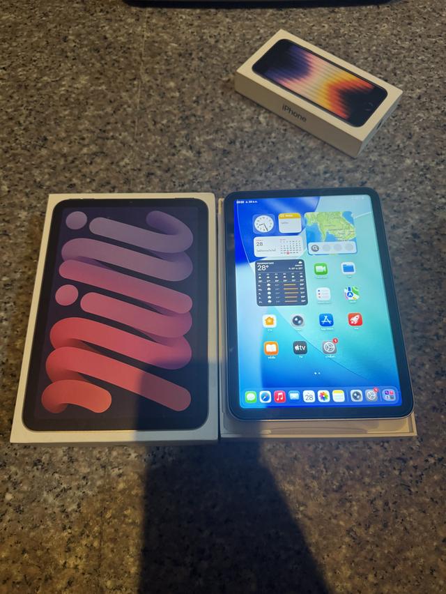ขายiPadMini7สีใหม่Purple128กิ๊กสูนTrueยกกล่องประกันยาวๆเมษาปีหน้าไร้รอยตกถูกๆ