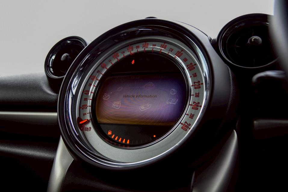รหัสรถ CBL4191 MINI Cooper Countryman 1.6 Look 2 R60 AT 2015 20