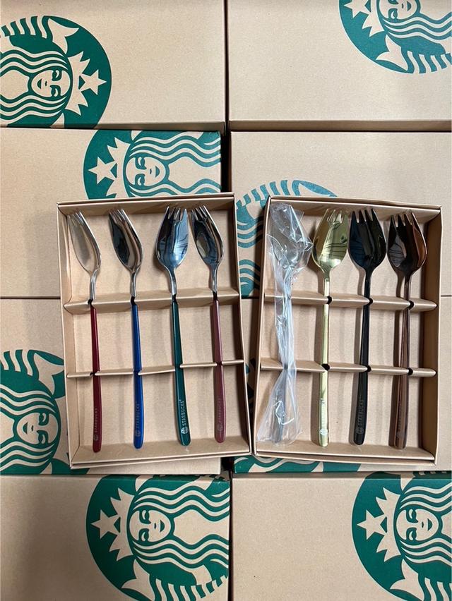 ช้อนส้อมสตาร์บัคส์