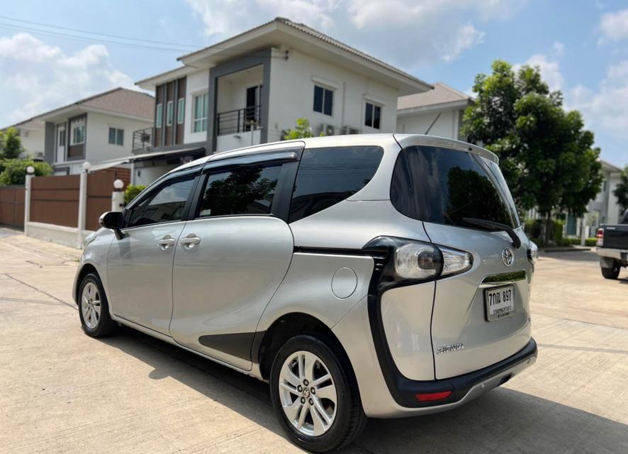 ปล่อยต่อรถมือสอง TOYOTA SIENTA 1.5 ปี 2018 4