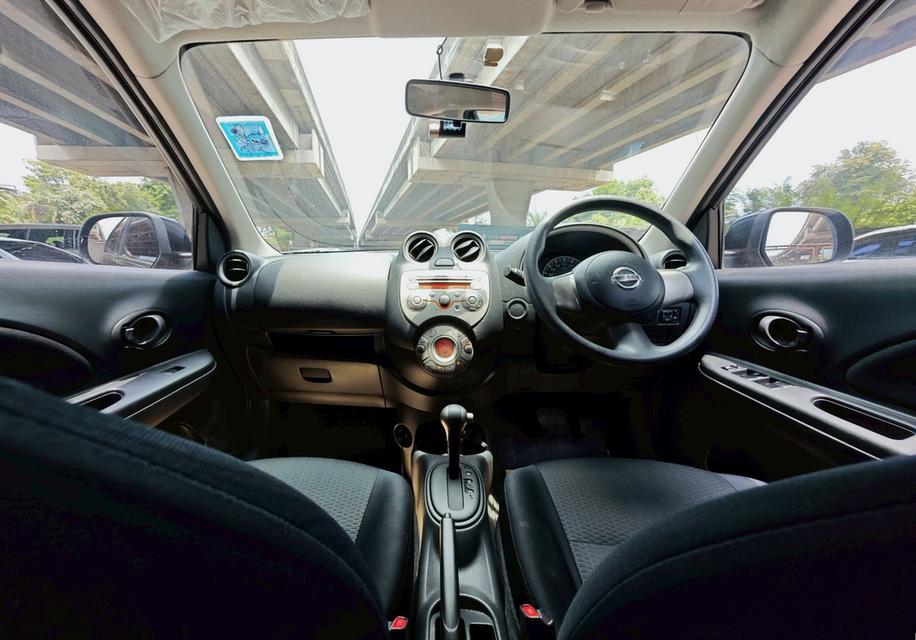 Nissan March 1.2 V Auto ปี 2012