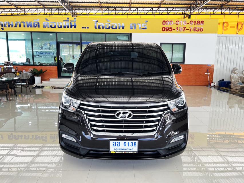 Hyundai H-1 2.5 Deluxe (ปี 2019) Wagon AT 2