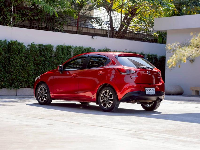 Mazda 2 1.5 Sport High Plus ปี 2015 ♨️ ประกันเครื่องเกียร์หลังการขาย3ปี / 30,000km. ♨️ 6