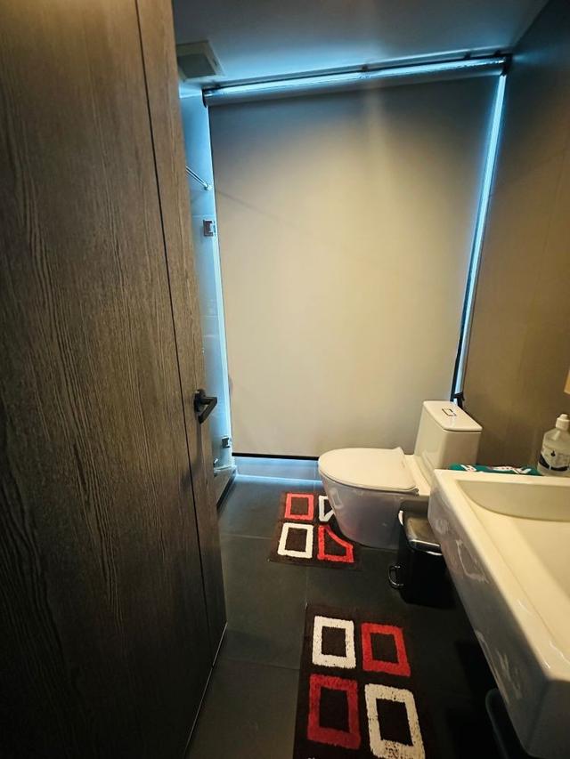 ขายให้เช่า รีโนเวทใหม่ เพนท์เฮ้าส์ ห้องเดียวในโครงการ The Unique 10 ลาดพร้าว 10เฟอร์ครบพร้อมเข้าอยู่ ใกล้ MRT ลาดพร้าว 11