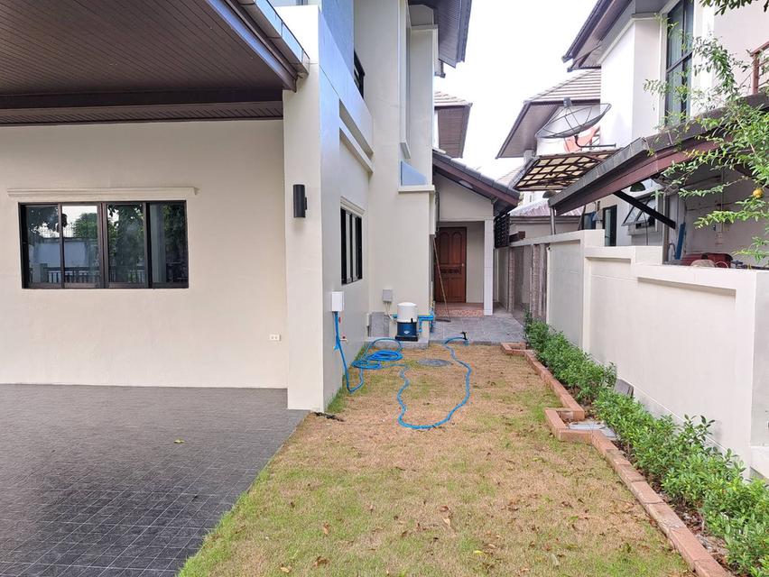 ขาย-เช่า บ้านเดี่ยว 2 ชั้นหมู่บ้านเลควิวพาร์ค ประเวศ กทม. 18