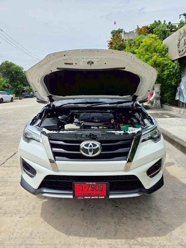 Toyoya Fortuner 2.8TRD 4wd ปี19 14