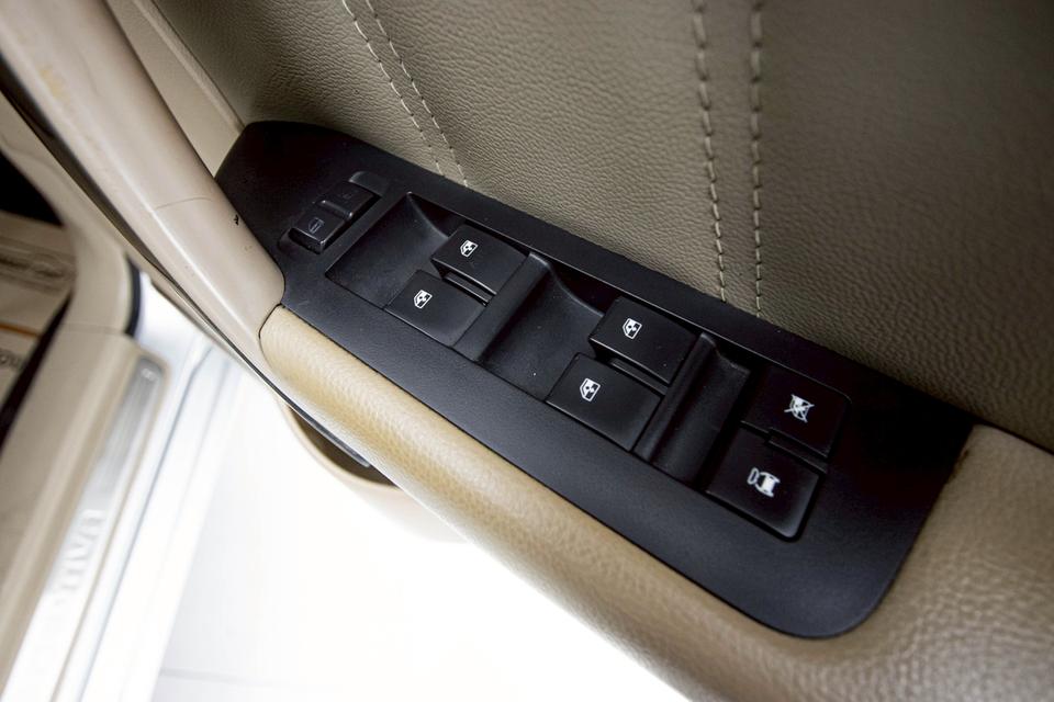CHEVROLET CAPTIVA 2.0 LTZ  2010 14